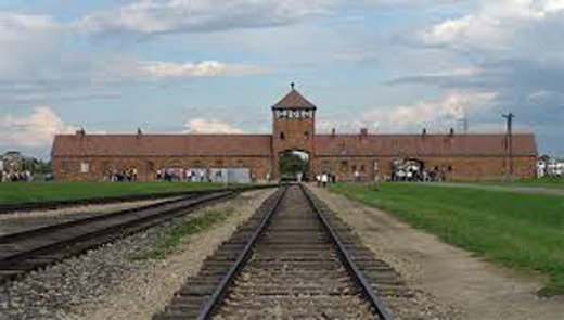 Ulaz u koncentracioni logor <span>Aušvic</span>-Birkenau